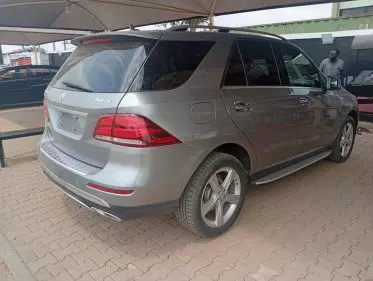 Mercedes-Benz GLE 350
