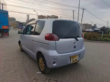 Toyota Porte