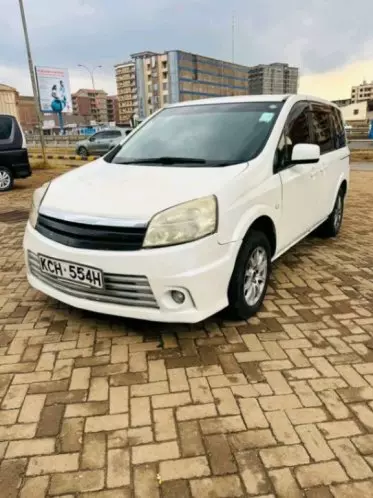 Nissan Lafesta