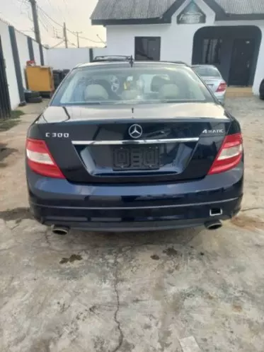 Mercedes-Benz C 300