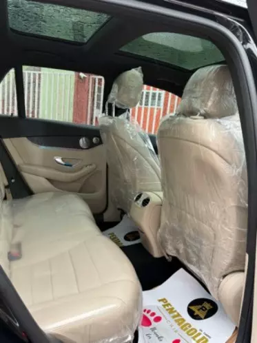 Mercedes-Benz GLC 300
