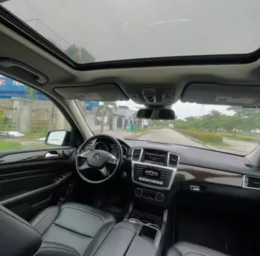 Mercedes-Benz ML 350