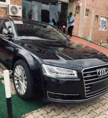 Audi A8