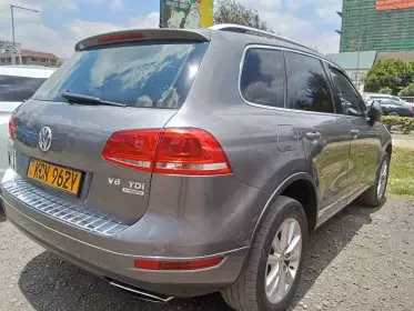 Volkswagen Touareg