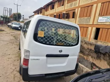 Nissan Urvan
