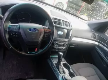 Ford Explorer XLT 3.5L