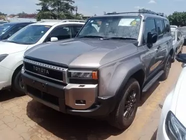 Toyota Landcruiser Prado