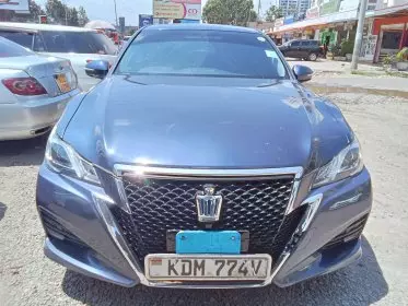Toyota Crown Athlete G Hybrid