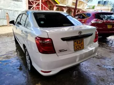 Toyota Axio