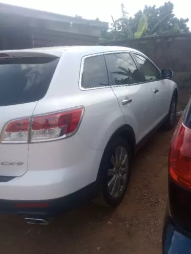 Mazda CX-9