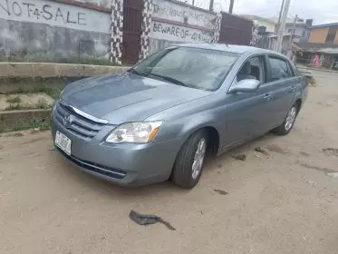 Toyota Avalon