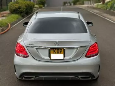 Mercedes-Benz C 250