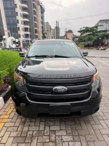 Ford Explorer