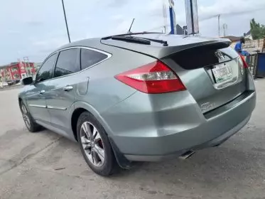 Honda Crosstour