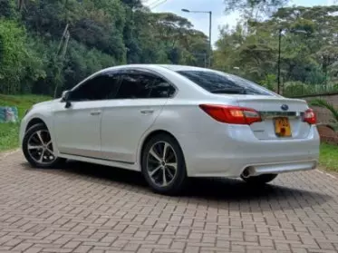Subaru Legacy B4