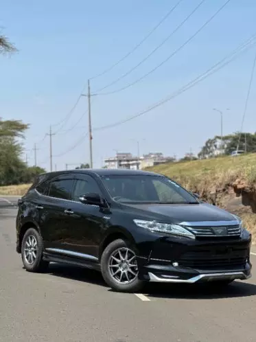 Toyota Harrier hybrid