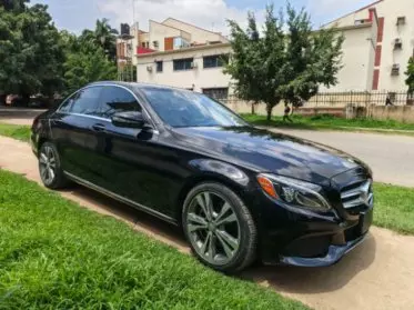 Mercedes-Benz C 300