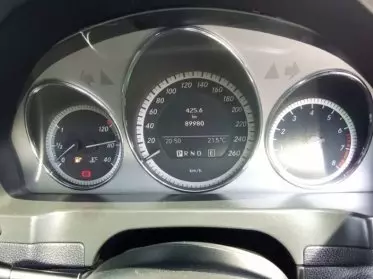 Mercedes-Benz C200