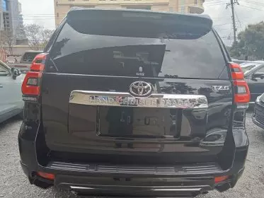 Toyota Landcruiser prado TZ