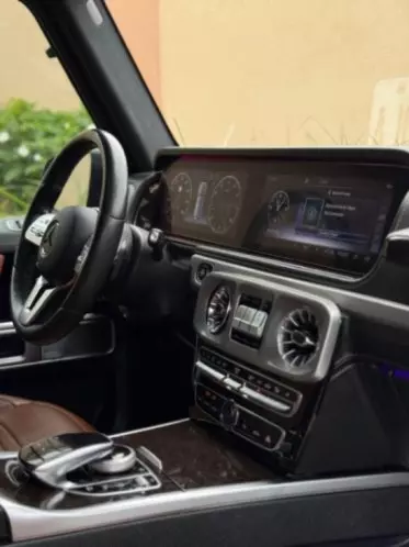 Mercedes-Benz G 550