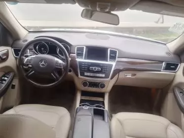 Mercedes-Benz ML 350