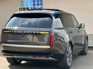 RANGE ROVER Autobiography