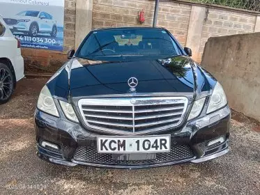 Mercedes-Benz E250
