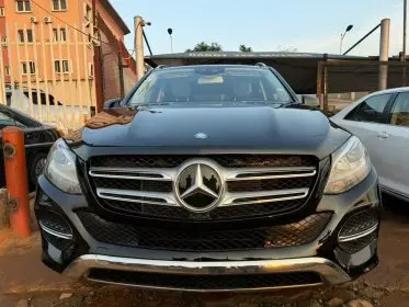 Mercedes-Benz GLE 350