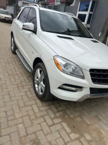 Mercedes-Benz ML 350