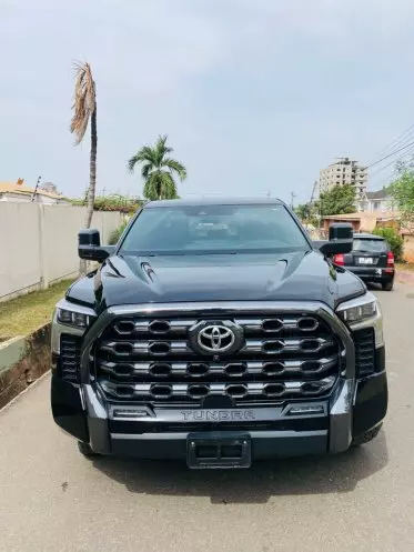 Toyota Tundra