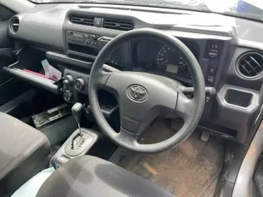 Toyota Succeed 