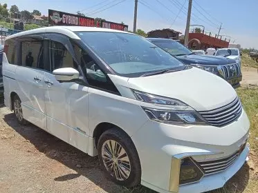 Nissan Serena Hybrid