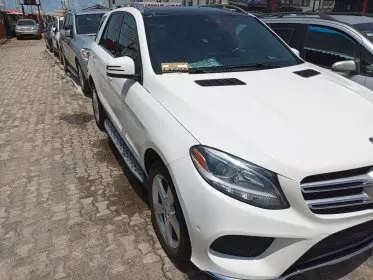 Mercedes-Benz GLE 350