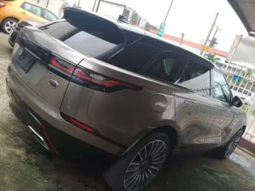 RANGE ROVER HSE LR4