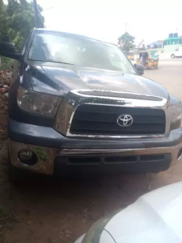 Toyota Tundra