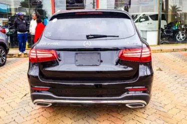 Mercedes-Benz GLC 220