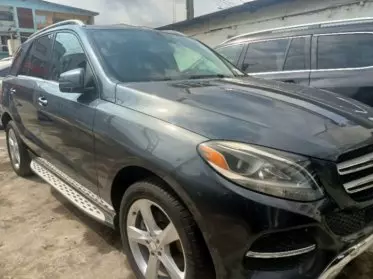 Mercedes-Benz GLE 350