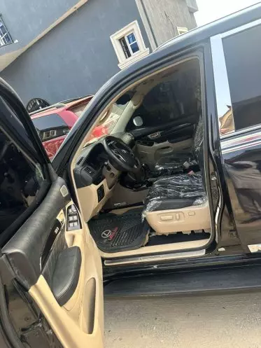 Toyota Landcruiser Prado