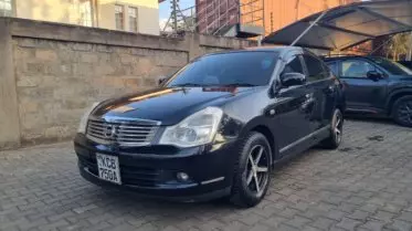 Nissan Bluebird
