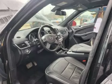 Mercedes-Benz ML 550