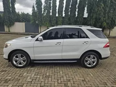 Mercedes-Benz ML 350