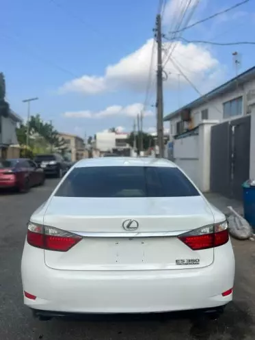Lexus ES 350