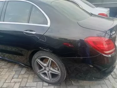 Mercedes-Benz C 300