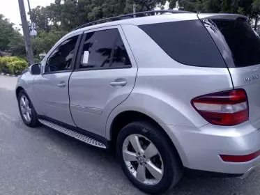 Mercedes-Benz ML 350