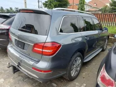 Mercedes-Benz GLS 450