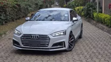 Audi RS5