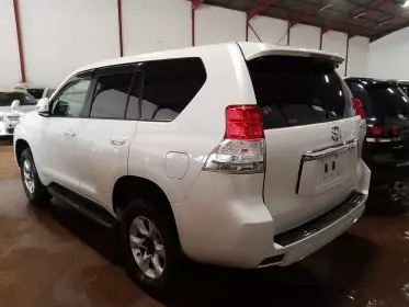 Toyota Landcruiser Prado