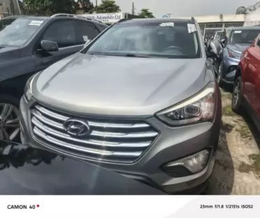 Hyundai SANTA GL