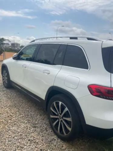 Mercedes-Benz GLB 250