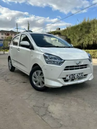 Daihatsu Mira 